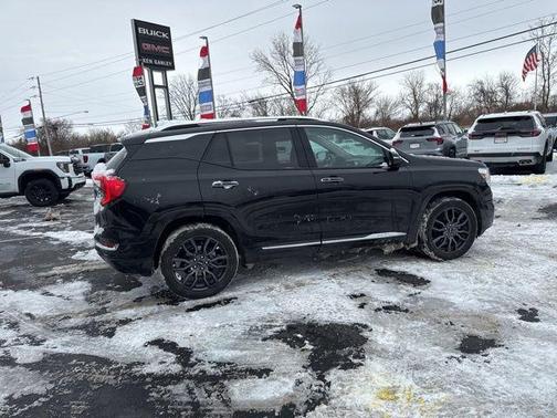 2023 GMC Terrain Denali