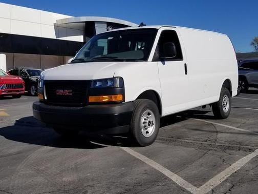 2025 GMC Savana 2500 Work Van