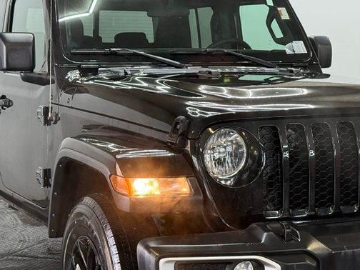 2023 Jeep Gladiator Sport S