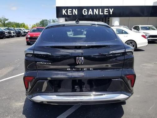 Ebony Twilight Metallic 2026 Buick Envista Avenir FWD