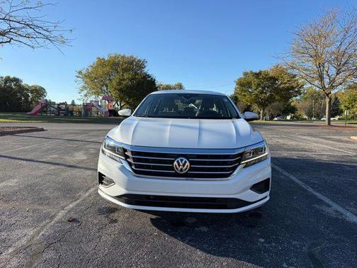 2020 Volkswagen Passat 2.0T SE