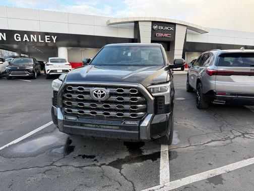 2023 Toyota Tundra Platinum