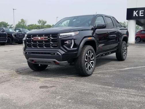 2025 GMC Canyon Base