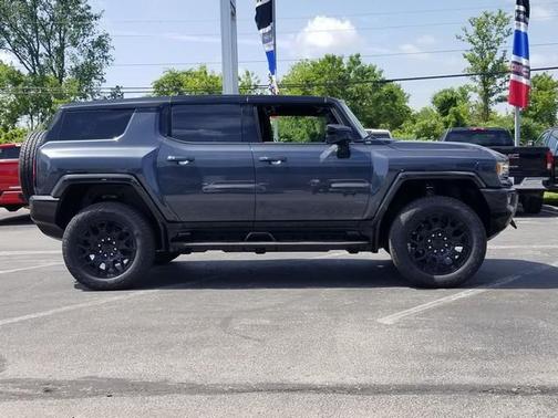 2025 GMC HUMMER EV SUV 2X