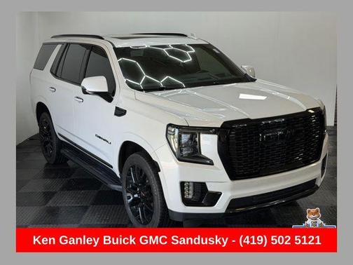 White Frost Tricoat 2024 GMC Yukon Denali