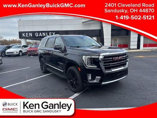 2023 GMC Yukon SLT