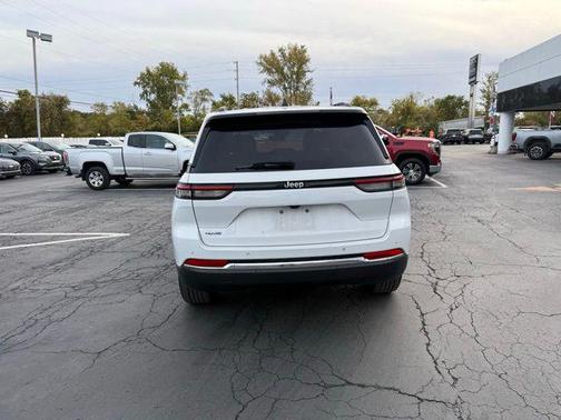 2024 Jeep Grand Cherokee 4xe Base