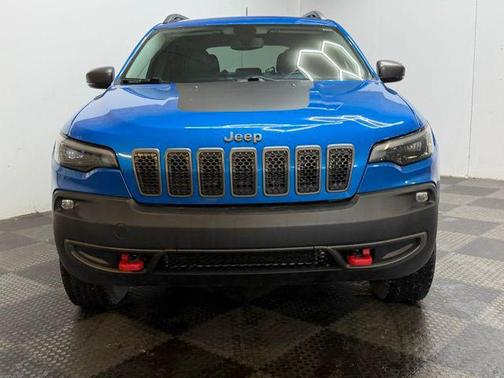 2020 Jeep Cherokee Trailhawk