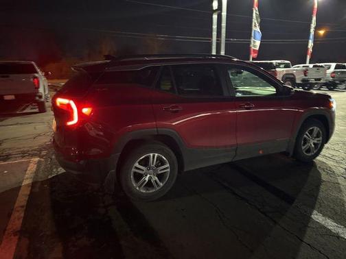 2023 GMC Terrain SLE