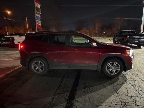 2023 GMC Terrain SLE
