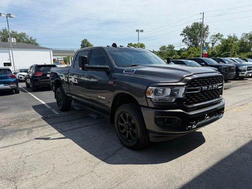 2022 RAM 2500 Big Horn Crew Cab 4x4 6'4' Box