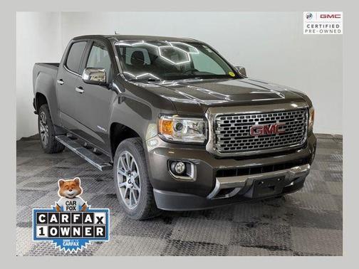 Smokey Quartz Metallic 2019 GMC Canyon Denali