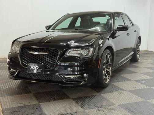 2017 Chrysler 300 S