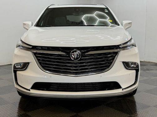 2024 Buick Enclave Essence FWD