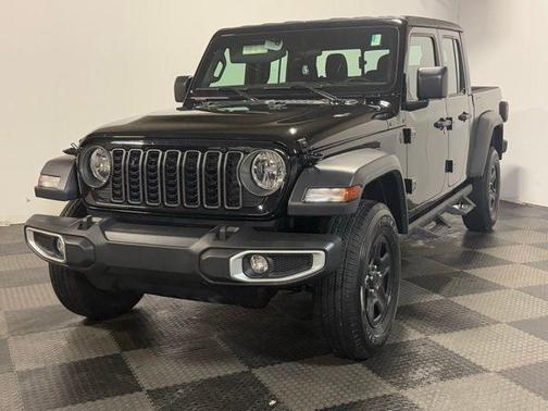 2024 Jeep Gladiator Sport