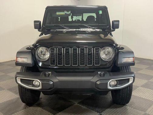 2024 Jeep Gladiator Sport