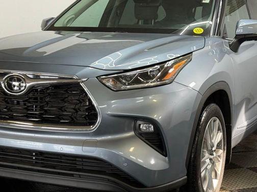 2024 Toyota Highlander Limited