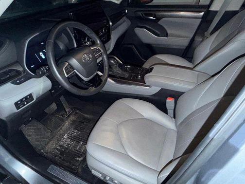 2024 Toyota Highlander Limited