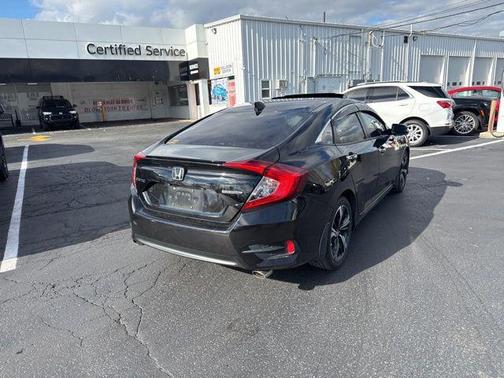 2016 Honda Civic Touring