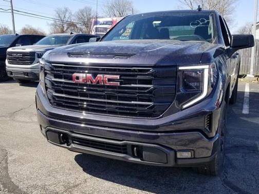 2025 GMC Sierra 1500 Elevation