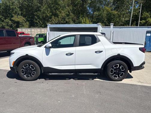 2023 Hyundai SANTA CRUZ SE