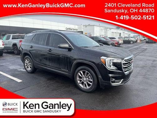 2023 GMC Terrain SLT