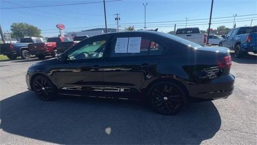 2018 Volkswagen Jetta 1.8T SE Sport