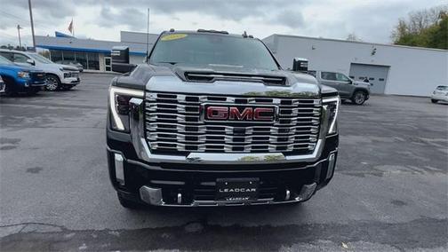 2025 GMC Sierra 2500 Denali