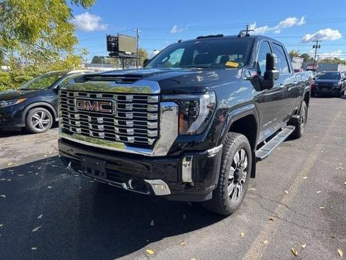 2025 GMC Sierra 2500 Denali