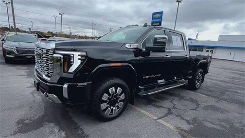 2025 GMC Sierra 2500 Denali
