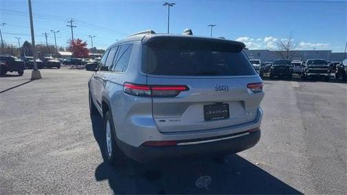 2021 Jeep Grand Cherokee L Laredo