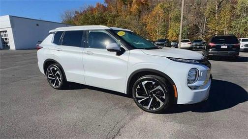 2022 Mitsubishi Outlander SEL