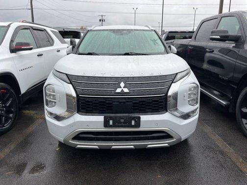 2022 Mitsubishi Outlander SEL