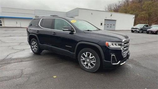 2022 GMC Acadia SLE