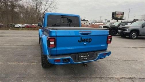 2022 Jeep Gladiator Overland