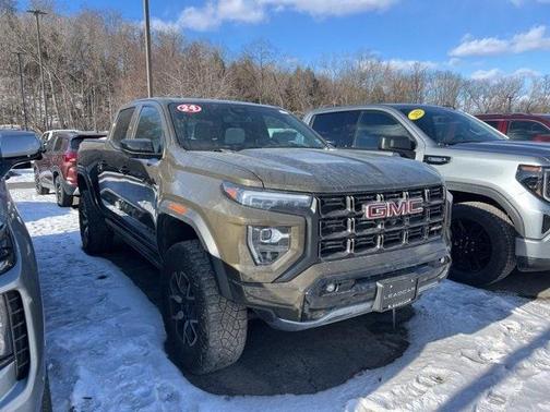 2024 GMC Canyon AT4X