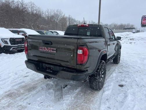 2024 GMC Canyon AT4X