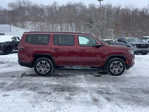 2022 Jeep Wagoneer Series III