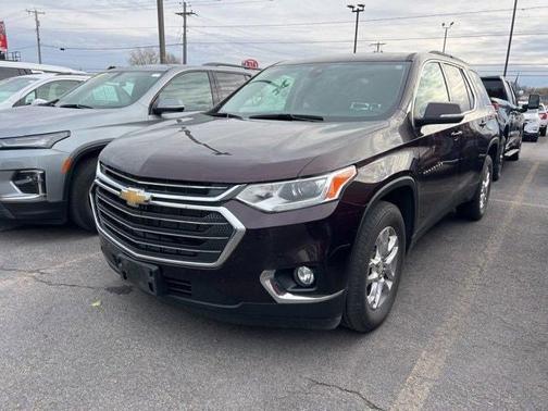 2021 Chevrolet Traverse LT Cloth