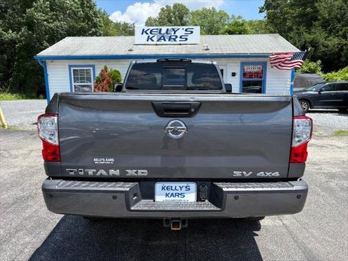 2017 Nissan Titan XD SV