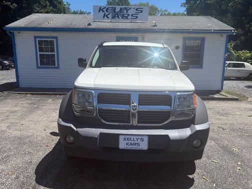 Stone White Clearcoat 2007 Dodge Nitro SXT