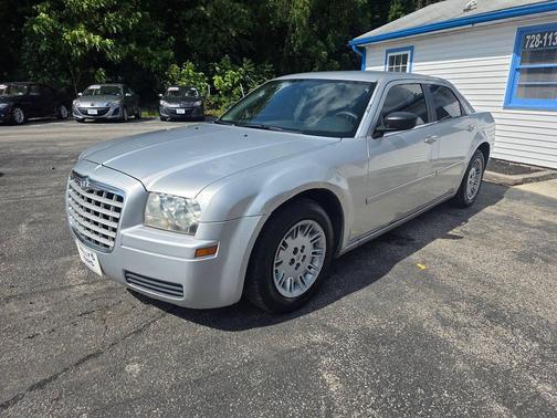 2006 Chrysler 300 Base