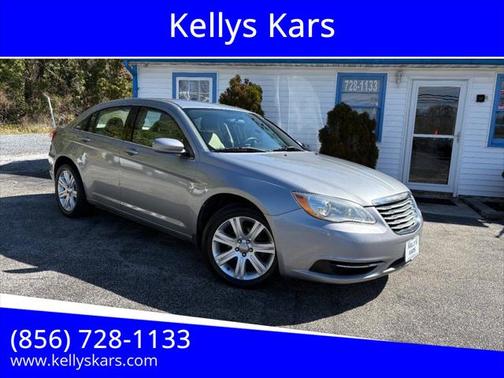 2013 Chrysler 200 LX