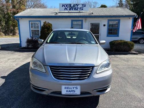 2013 Chrysler 200 LX