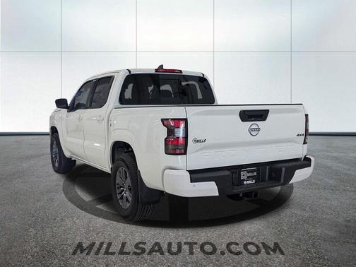 Glacier White 2026 Nissan Frontier SV