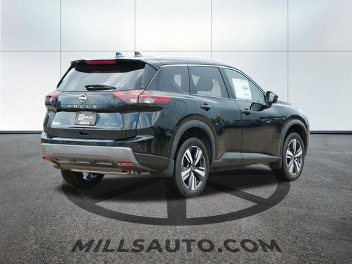 2025 Nissan Rogue SL