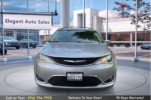 2018 Chrysler Pacifica Touring-L