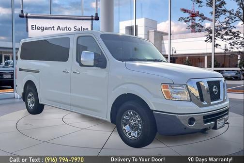 2013 Nissan NV Passenger NV3500 HD SL V8