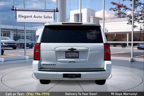 Summit White 2020 Chevrolet Suburban LT
