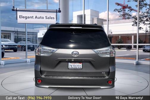 2017 Toyota Sienna SE Premium